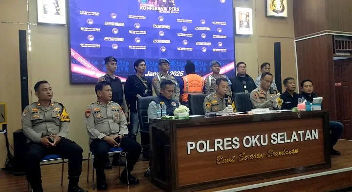 Jajaran Satres Narkoba Polres Oku Selatan Berhasil Meringkus Bandar Narkotika Jenis Exstasi