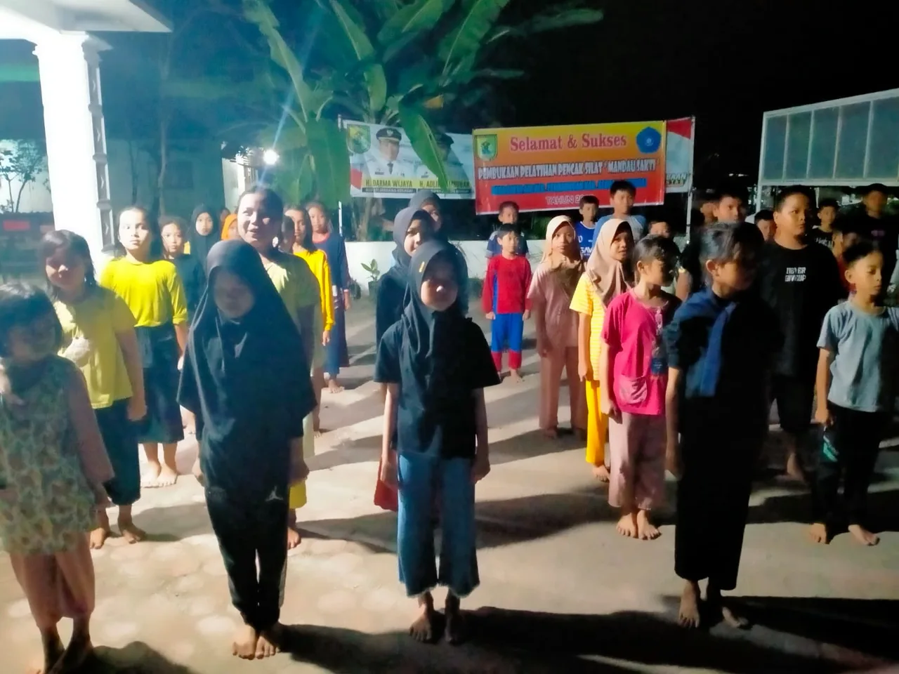 Pembukaan Pelatihan Pencak Silat “ Mandau Sakti “ Desa Cinta Air Kecamatan Perbaungan Tahun 2025