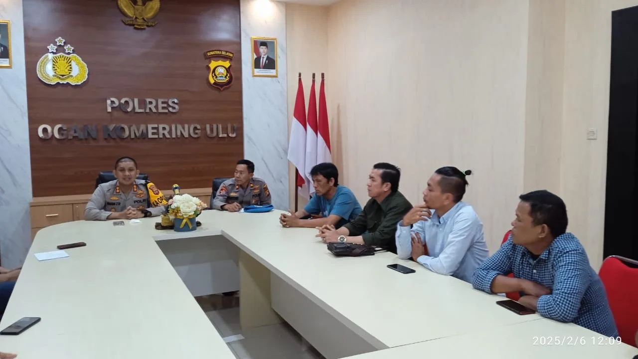 Forum Aktivasi Oku Audensi Dengan Kapolres Oku Mempertanyakan Perkembangan Beberapa Kasus Yang Dilaporkan Di Polres Oku