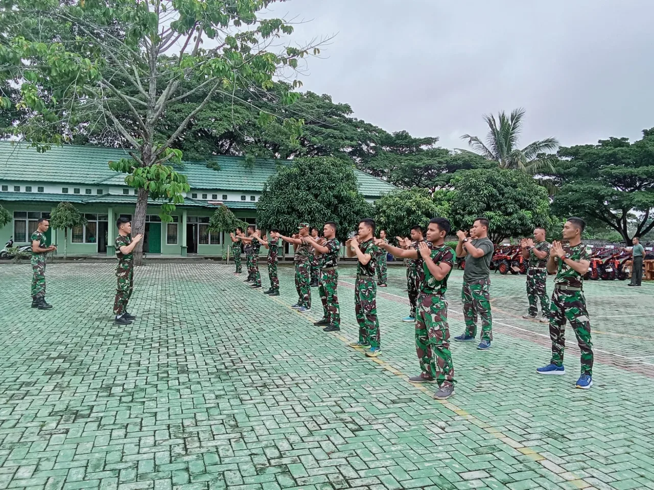 Prajurit Kodim 0426 Tulang Bawang Gelar Latihan (BDT) Bela Diri Taktis