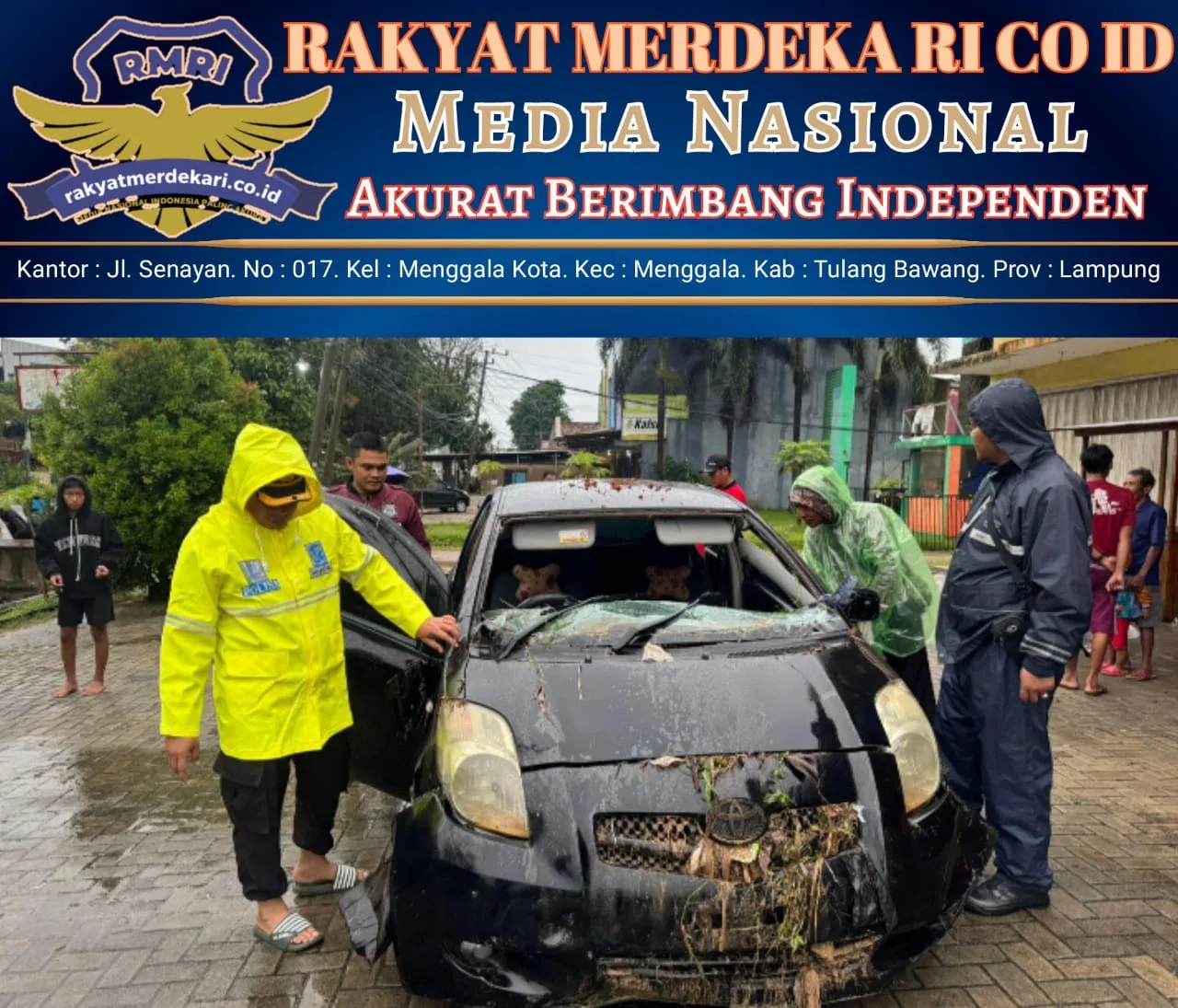 Satu Wanita Pengemudi Mobil Tewas Terserat Dera Banjir Masuk drainase. Sutiyen (33)