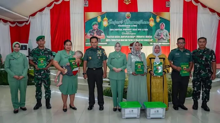 Pangdam I/BB dan Ketua Persit KCK PD I/BB Safari Ramadhan Di Yonzipur I/DD