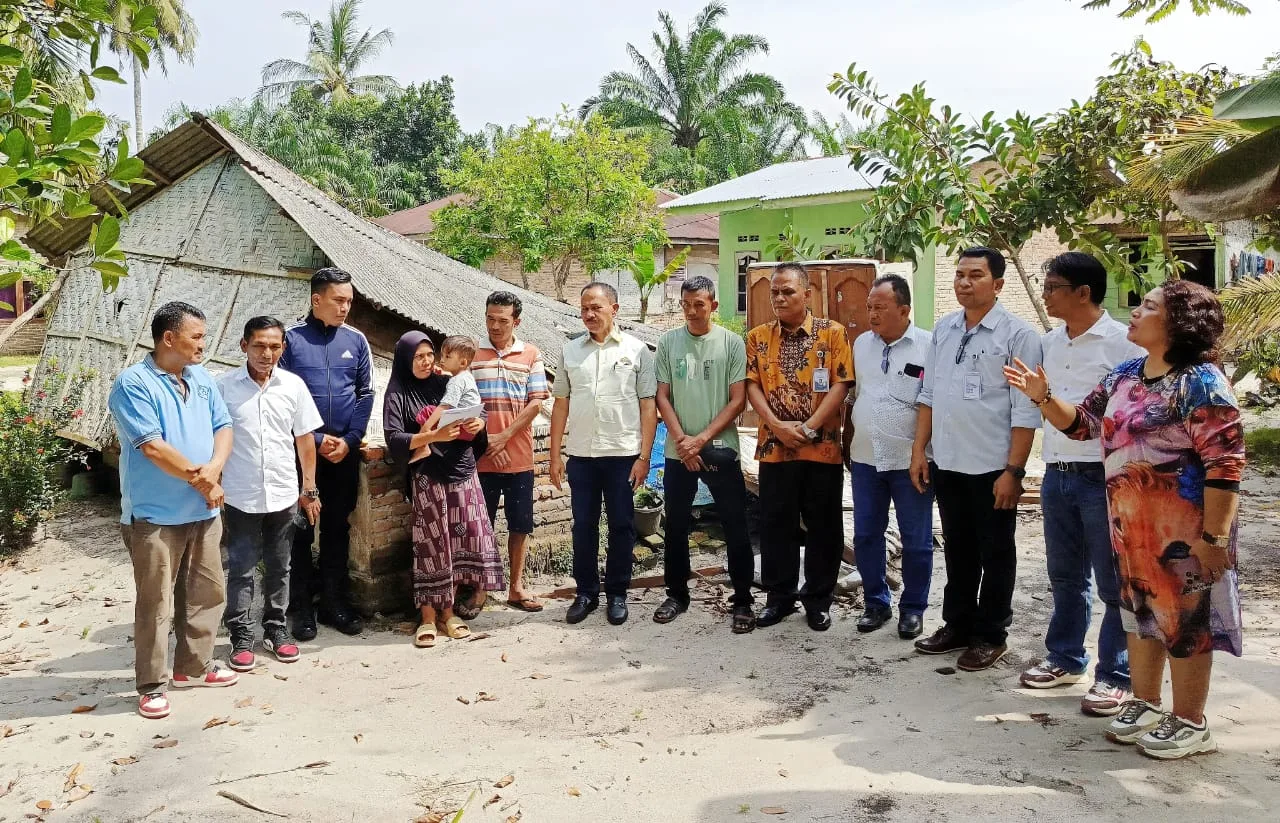 Uluran Tangan Anggota DPR RI Maruli Siahaan: Harapan Baru bagi Korban Rumah Roboh Di Sergai