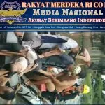Parahu klotok Berpenumpang 7 Orang Karam, 2 Meninggal Dunia, BPBD Dan Team SAR Serta Di Bantu Warga Korban Aulia Dan Anita Di Temukan Tewas.