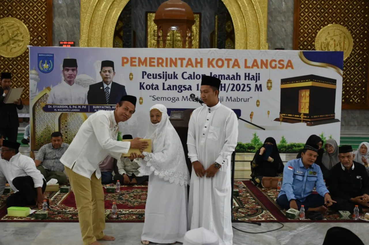 Pemko Langsa Melaksanakan Peusijuk 186 Para CJH