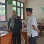 Ketua Komisi-III DPRD Gelar Inspeksi Mendadak ( sidak ) Di SD Negeri 38 Krui Pesisir Barat