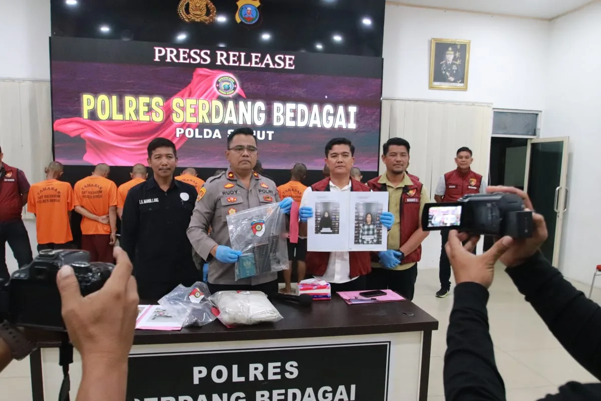 Sembilan Terduga Spesialis Curhat Gudang Milik Aling Kerugian Mencapai Rp. 150 Juta Berhasil Di Giring Ke Sel Polres Sergai