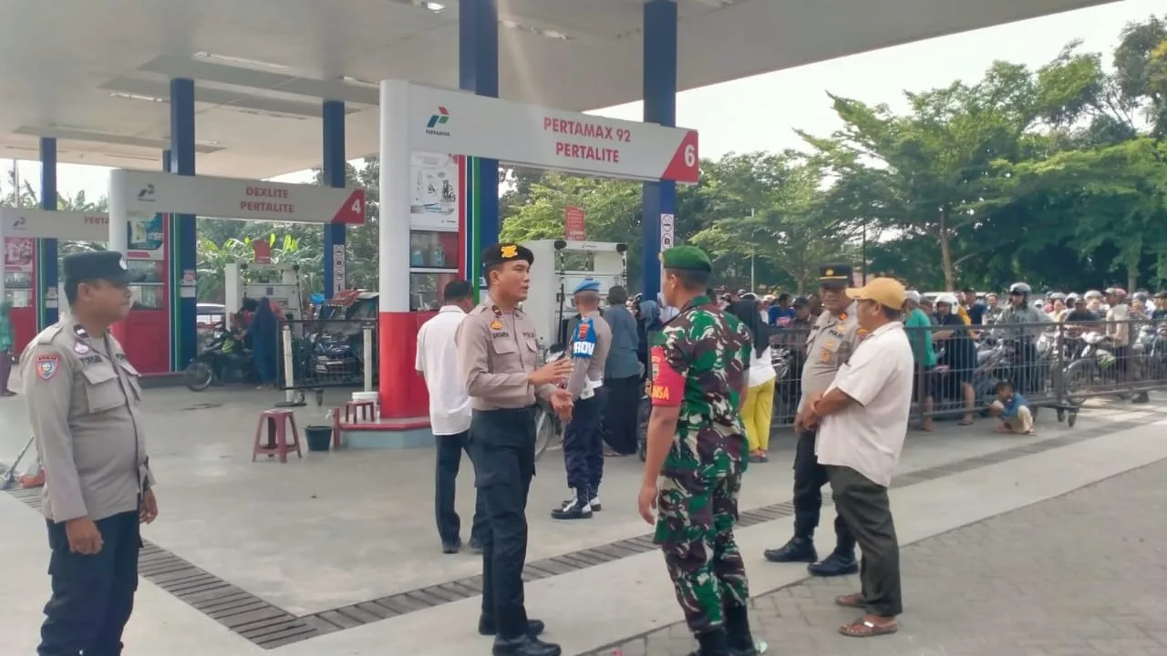 Polsek Pantai Cermin Dan Koramil Cek Stok BBM, Perkuat Mitigasi Pasca Banjir