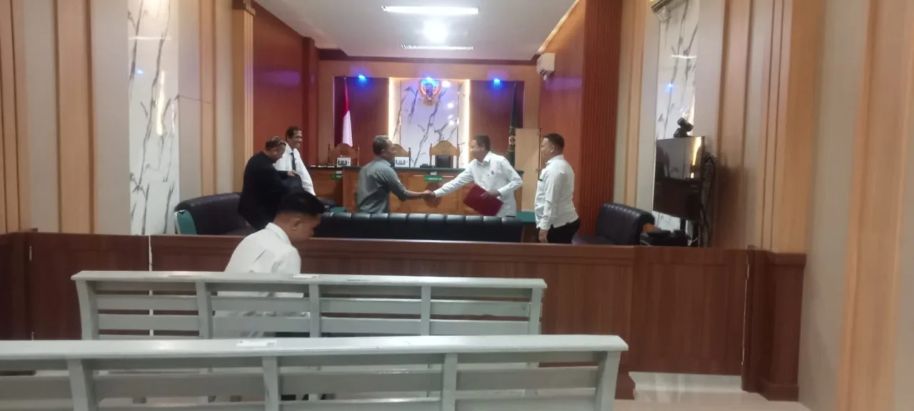 Pasca Undang - Undang Baru Di Sahkan Advokat Rahmat Hidayat, S.H Sidang Praperadilan Pertama Di Pengadilan Negeri Baturaja