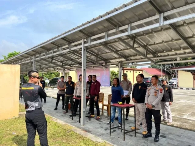 Polres Oku Selatan Mengelar Uji Tembak Dan Kalibrasi Senjata Api Dinas