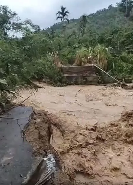 Tanah Longsor dan Jembatan Putus Melanda Kabupaten Oku Selatan