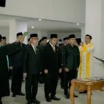 Bupati Pesibar Lantik Pejabat Pimpinan Tinggi Pratama Dan Pejabat Administrator