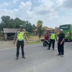 Respon Cepat Pos Pam Menggala Tangani Laka Lantas Di Jalur Strategis Lintas Timur