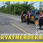 Jaga Kondusivitas Jembatan Cakat Raya, Sat Samapta Polres Tulang Bawang "Sapa" Warga Lewat Patroli Presisi