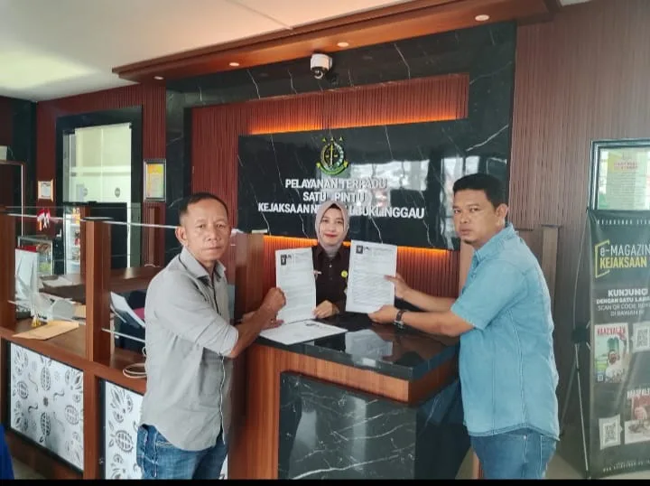 Lembaga Lumbung Inpormasi Rakyat (LIRA) Resmi Laporkan Kepala BKPSDM Kabupaten Muratara Ke Kejari Lubuklinggau