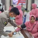 Sinergi Sidokkes Dan Bhayangkari Polres Tulang Bawang Gelar Bakti Kesehatan Gratis Untuk Masyarakat