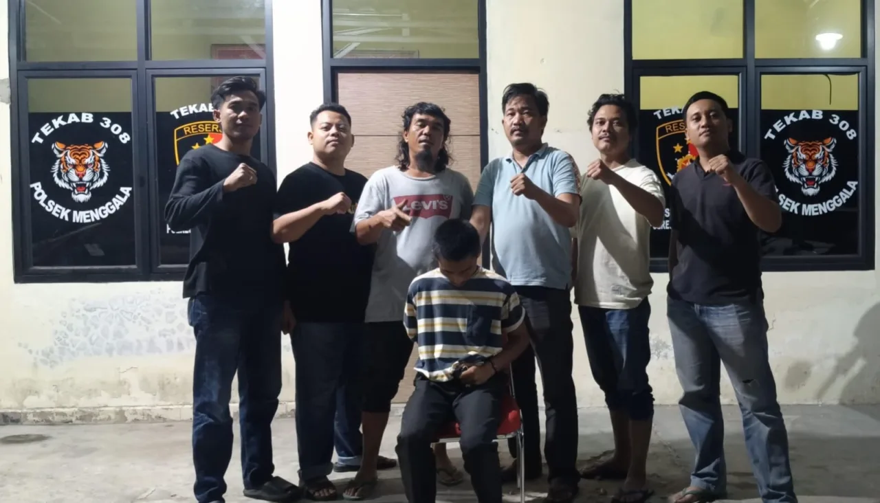 Dramatis!! Ditinggal Antar Orang Tuw Berobat, Rumah IRT Di Tulang Bawang Di Bobol Maling, Tim Gabungan URC TEKAB 308 Gulung Pelaku Di Tempat Persembunyian