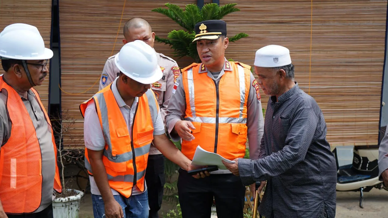 Kapolres Langsa Tinjau Bantuan Renovasi Sumur Bor, 40 Titik Air Bersih Hadir untuk Warga Pascabanjir