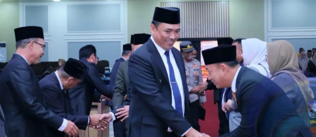 Bupati Oku Selatan Hadiri Rapat Paripurna DPRD Dengan Agenda Penyampaian Laporan Banggar Dan Bapemperda