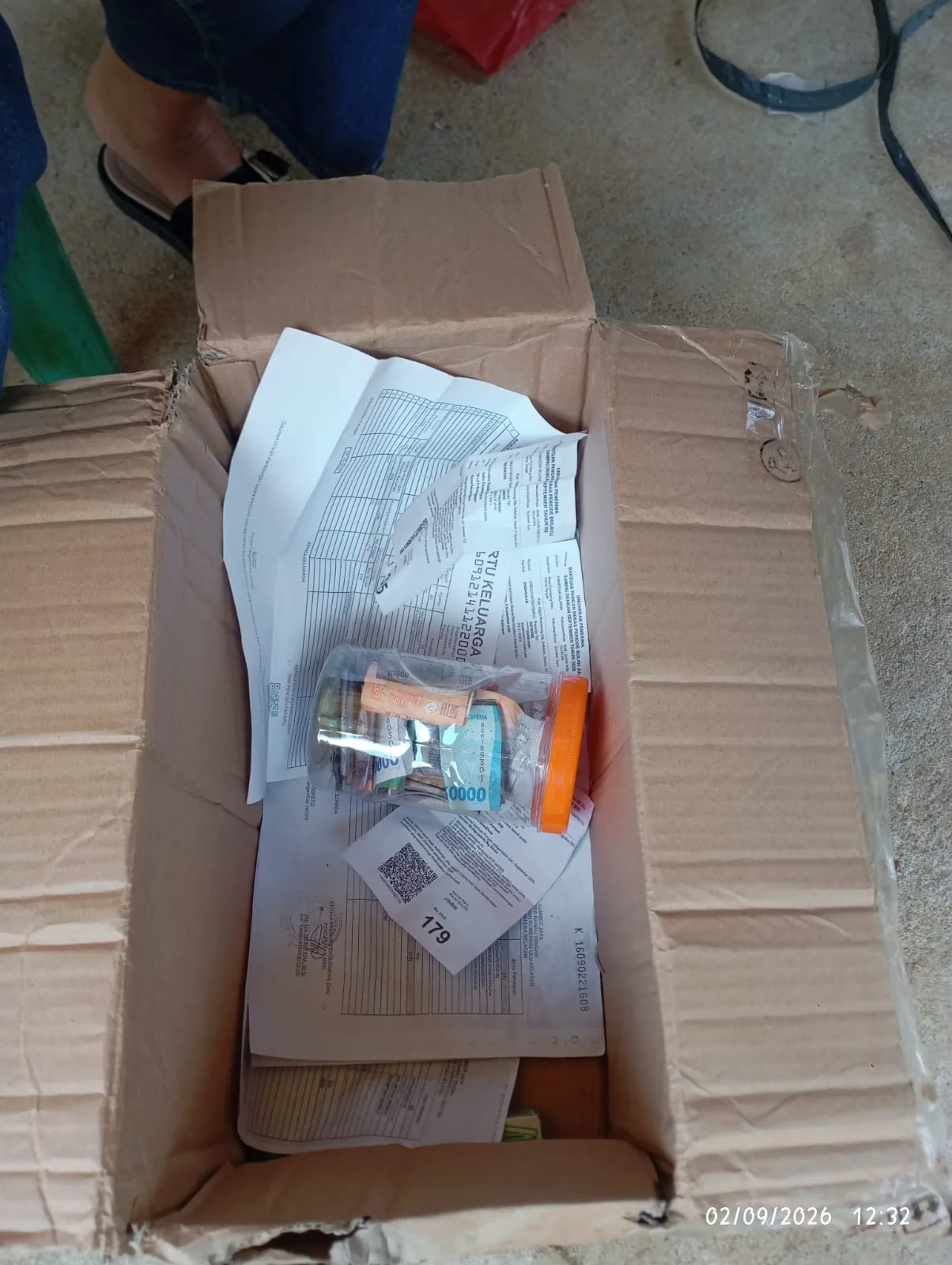 400 KPM Diduga Dipungut Rp30 Ribu Saat Terima Beras Bulog di Desa Sumberjaya, Dana Rp12 Juta Jadi Sorotan