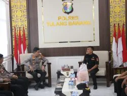 Kapolres Tulang Bawang Terima Audiensi Senkom, Sinergi Polisi dan Masyarakat Makin Solid