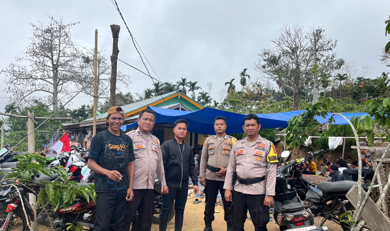 Jelang Pemilihan Peratin, Polsek Pesisir Utara Gelar Pengamanan Pastikan Kampanye Berlangsung Kondusif